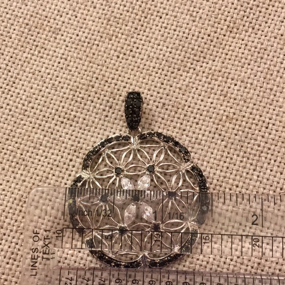 Sterling Silver Floral Pendant Black & Clear CZ’s - Picture 4 of 8